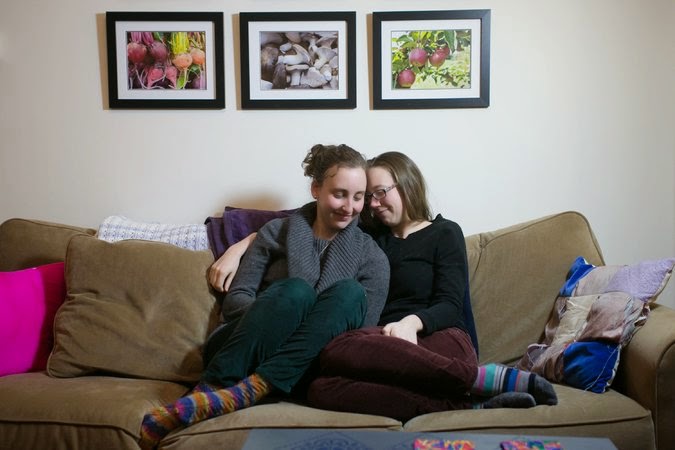 Same-Sex Interfaith Couples Face Roadblock to Marriage in Judaism